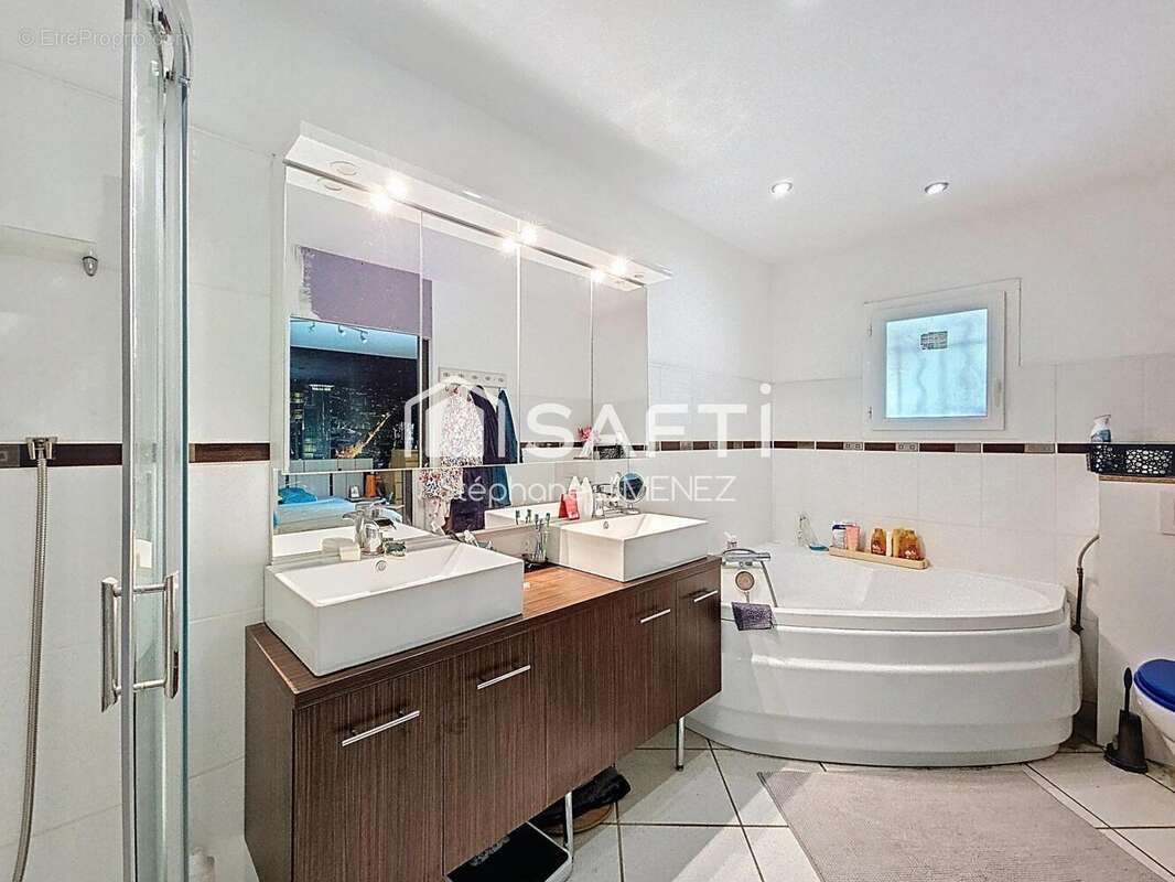 Photo 7 - Maison à AMBARES-ET-LAGRAVE