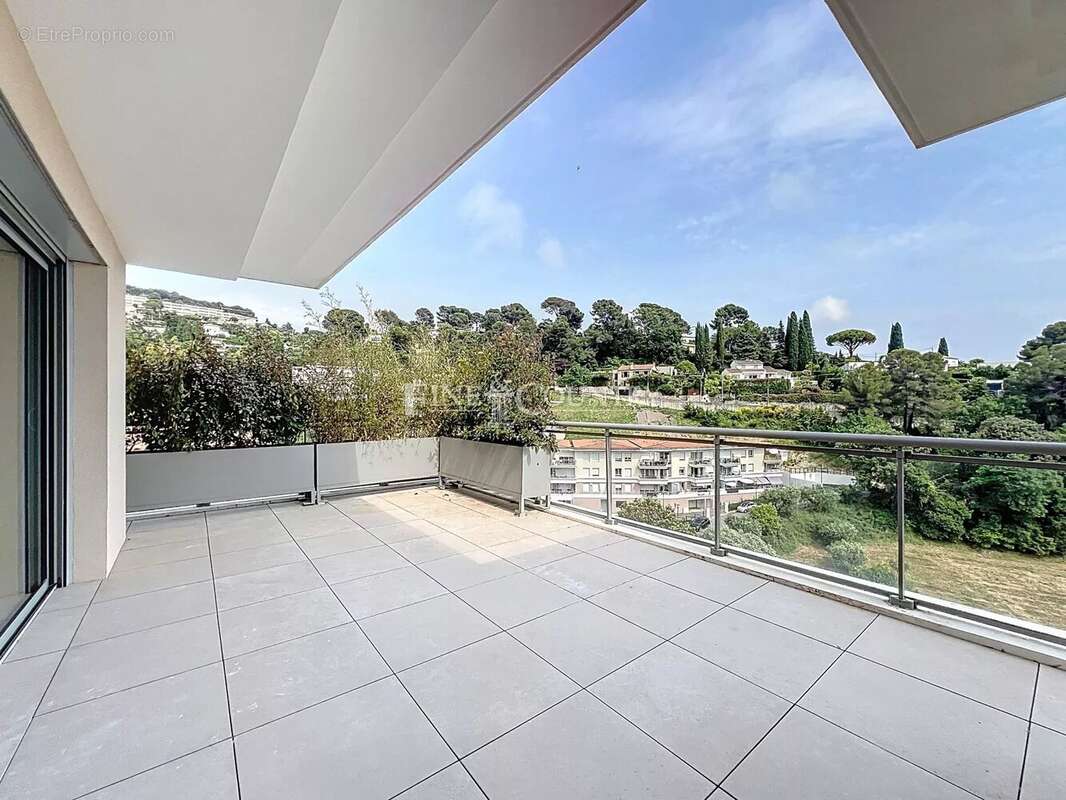 Appartement à LE CANNET