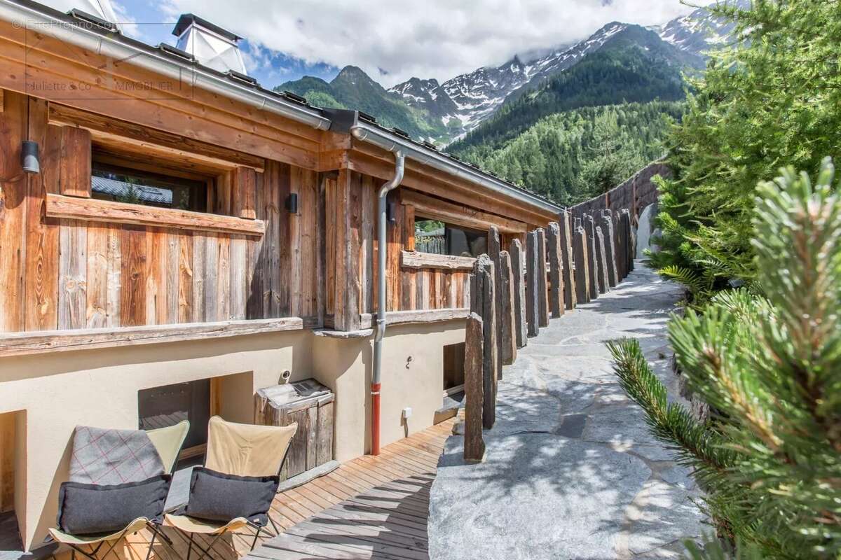 Maison à LES HOUCHES