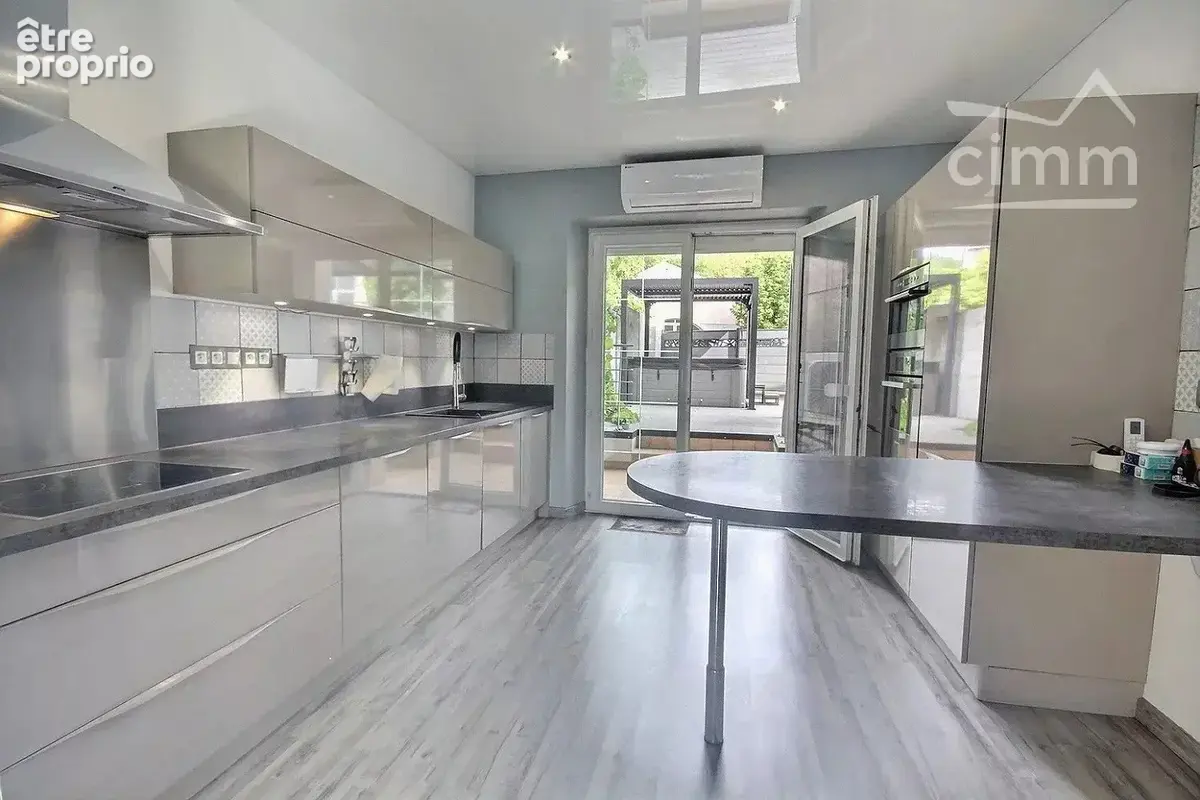 A vendre maison 6p / 113 m2 valgelon la rochette 73110. - photo 4