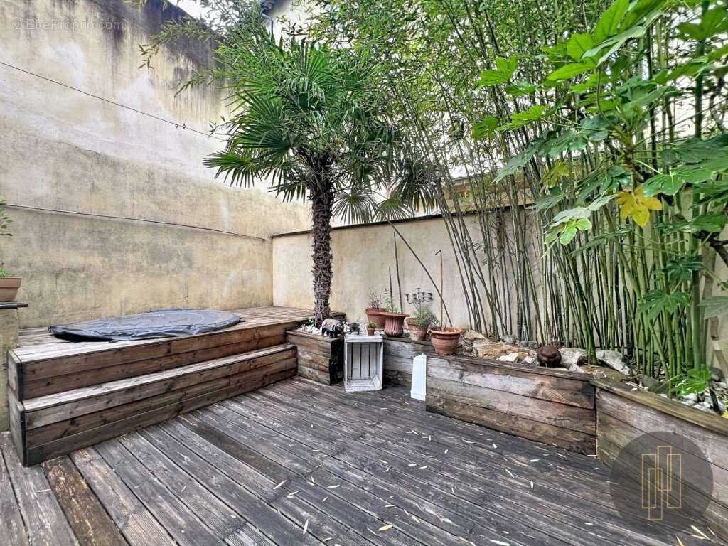 Au cœur de Villefranche Appartement 3 chambres avec terrasse - photo 2