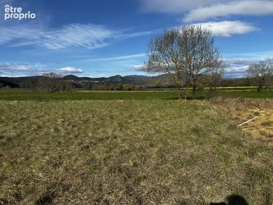 Terrain à BERRIAS-ET-CASTELJAU