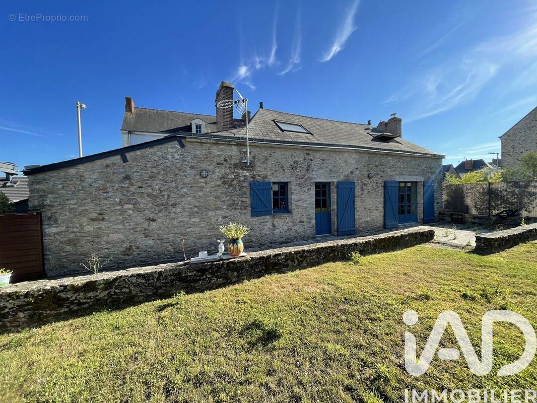 Photo 1 - Maison à CORDEMAIS