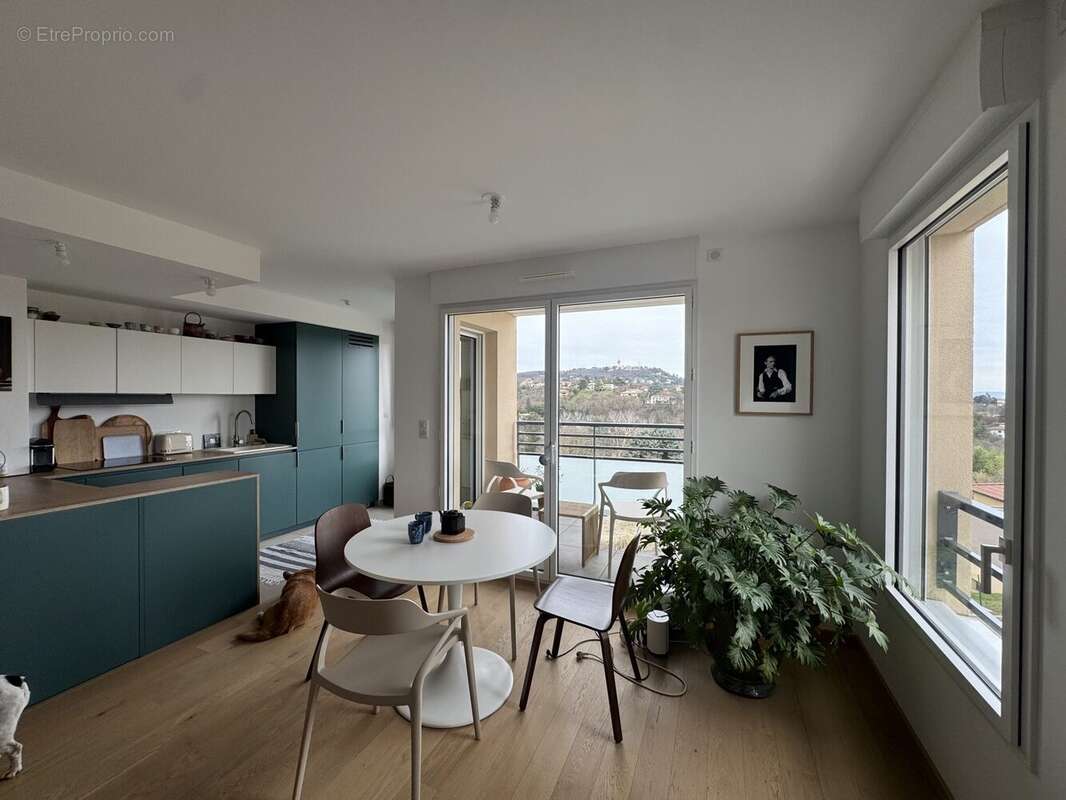 Appartement à SAINT-DIDIER-AU-MONT-D'OR