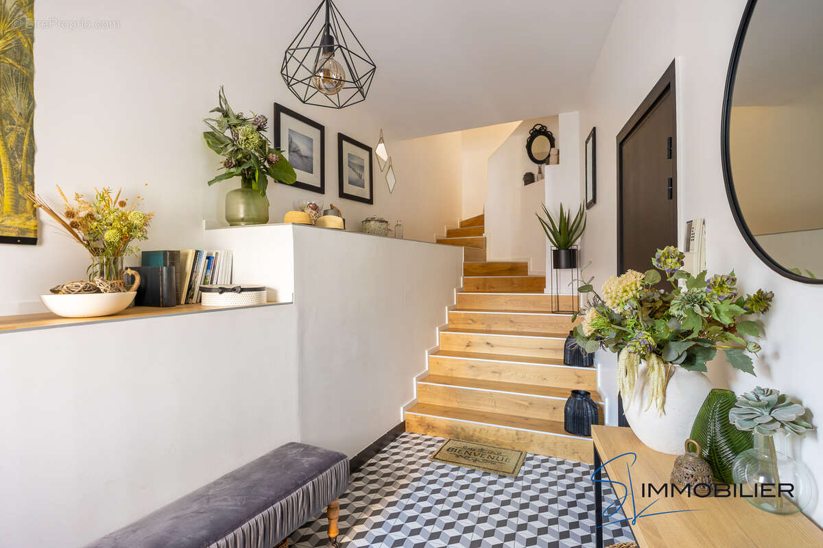 Maison à MARSEILLE-6E