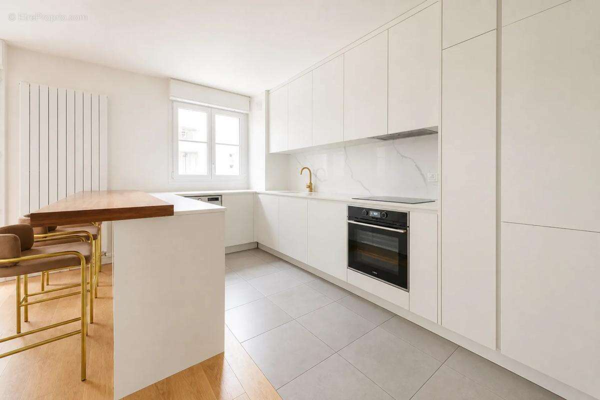 Appartement de 3 pièces de 80 m² avec grand balcon à Courbevoie - photo 6
