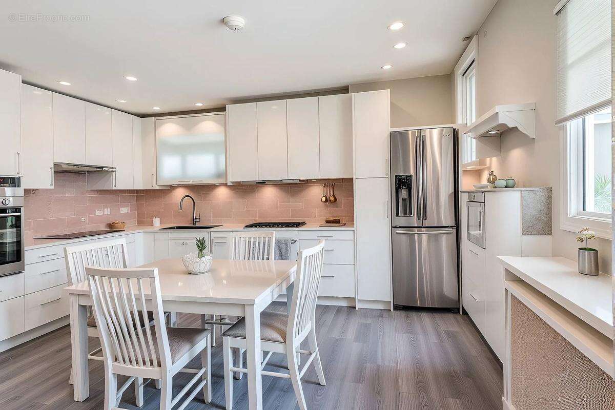 Maison à LA CELLE-SAINT-CLOUD