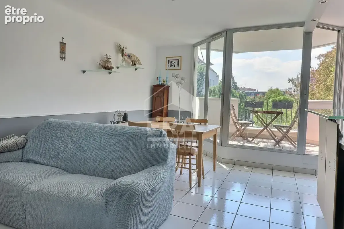 Appartement calme en Centre-ville, 3 pièces, 70 m2 - photo 2