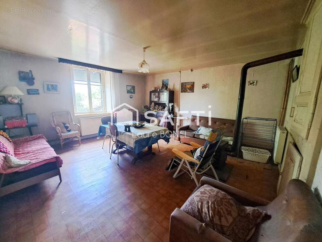 Photo 3 - Maison à GONDRECOURT-LE-CHATEAU