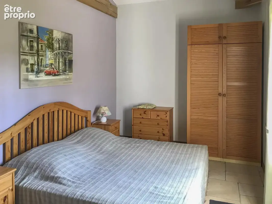 Jolie maison en pierre avec piscine au cœur du village - photo 13
