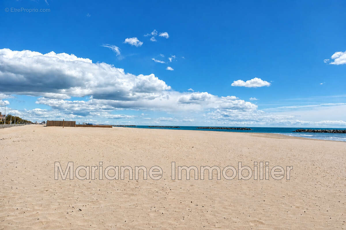 Appartement à SAUVIAN