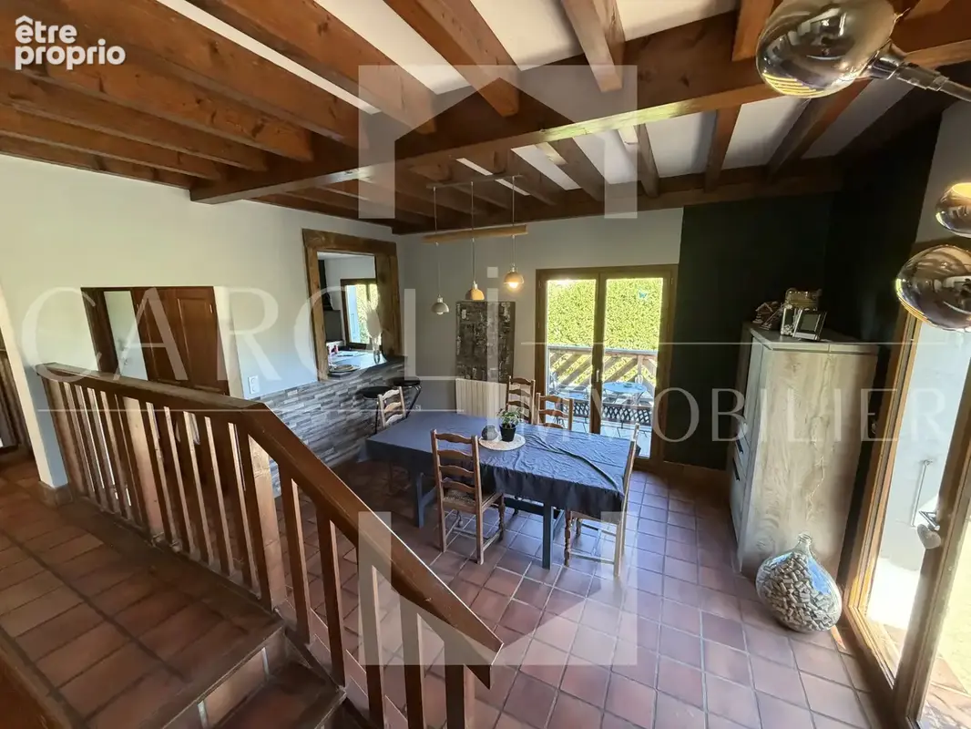 Maison, 5 pièces avec 2300 m2 de terrain constructible - photo 4