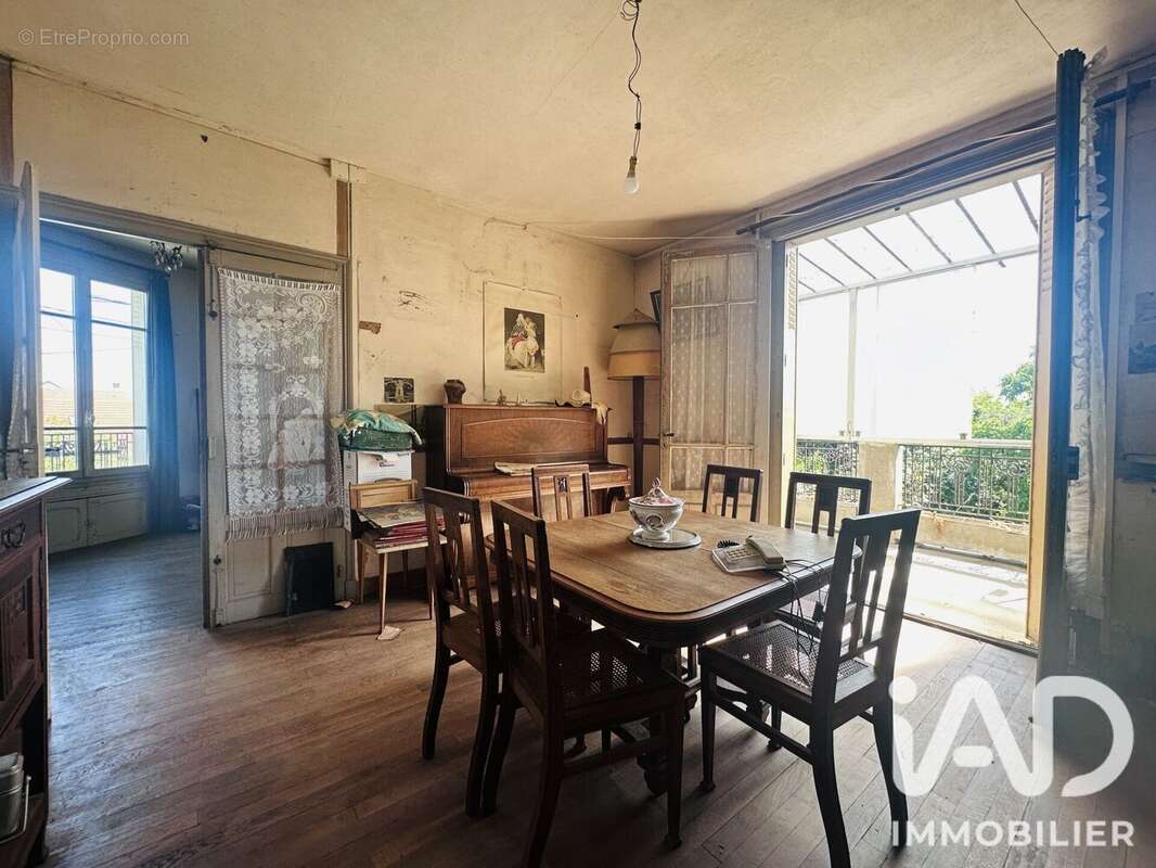 Photo 8 - Maison à SAULX-LES-CHARTREUX