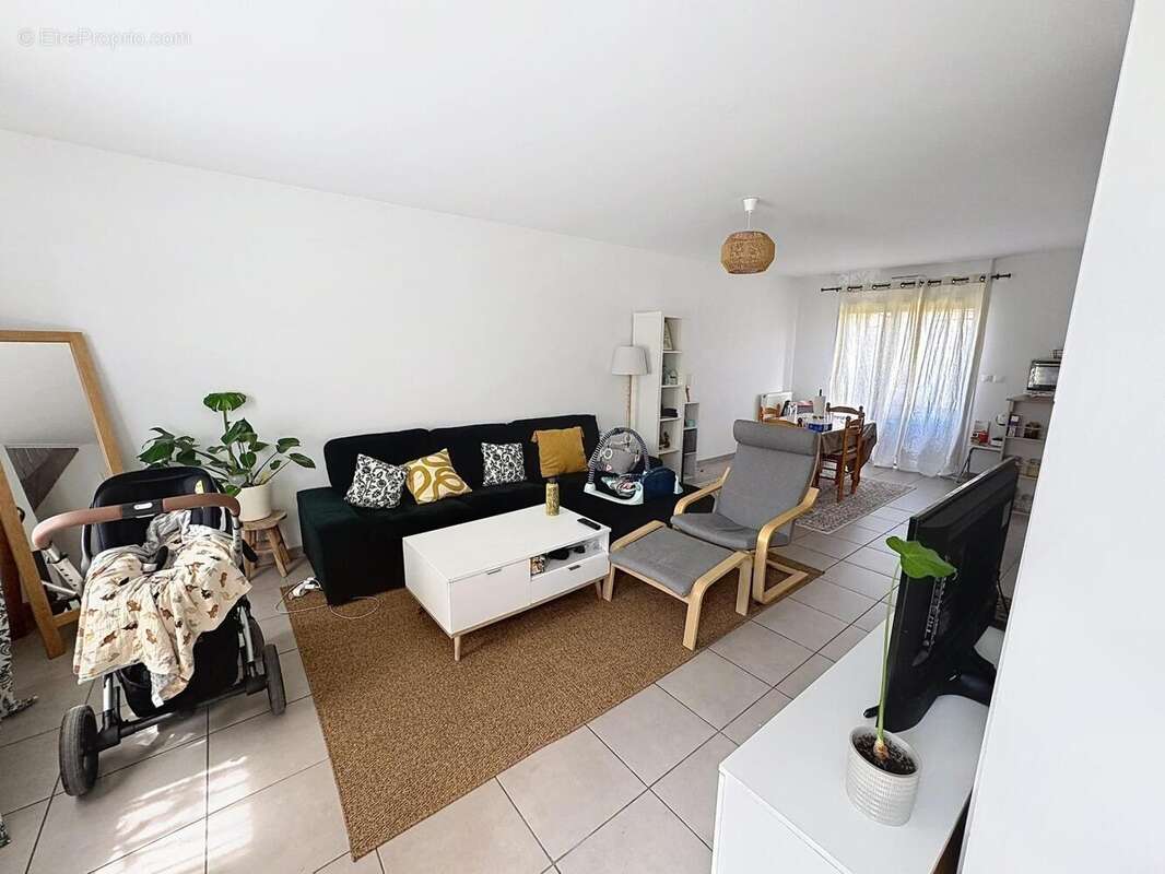 Photo 2 - Maison à MONDONVILLE