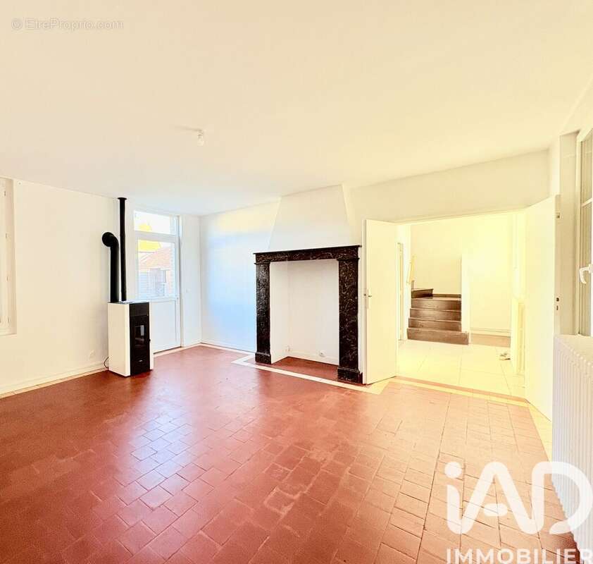 Maison 120 m² à Le Frestoy-Vaux  - photo 2