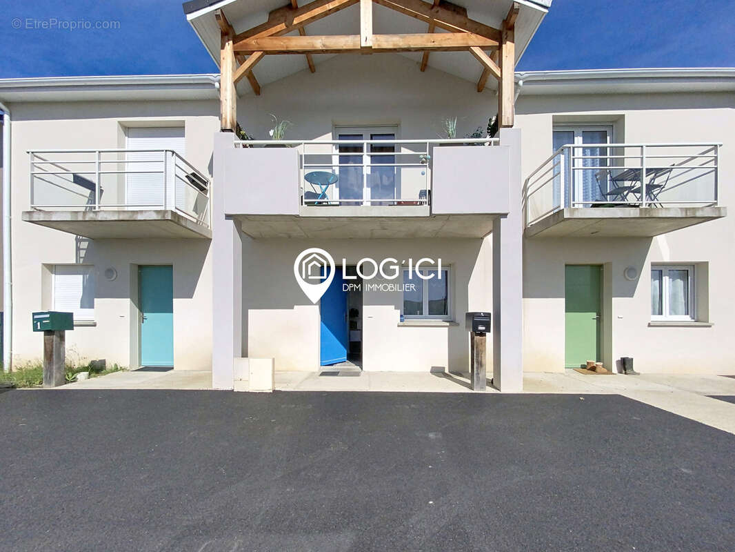 Maison à LONS
