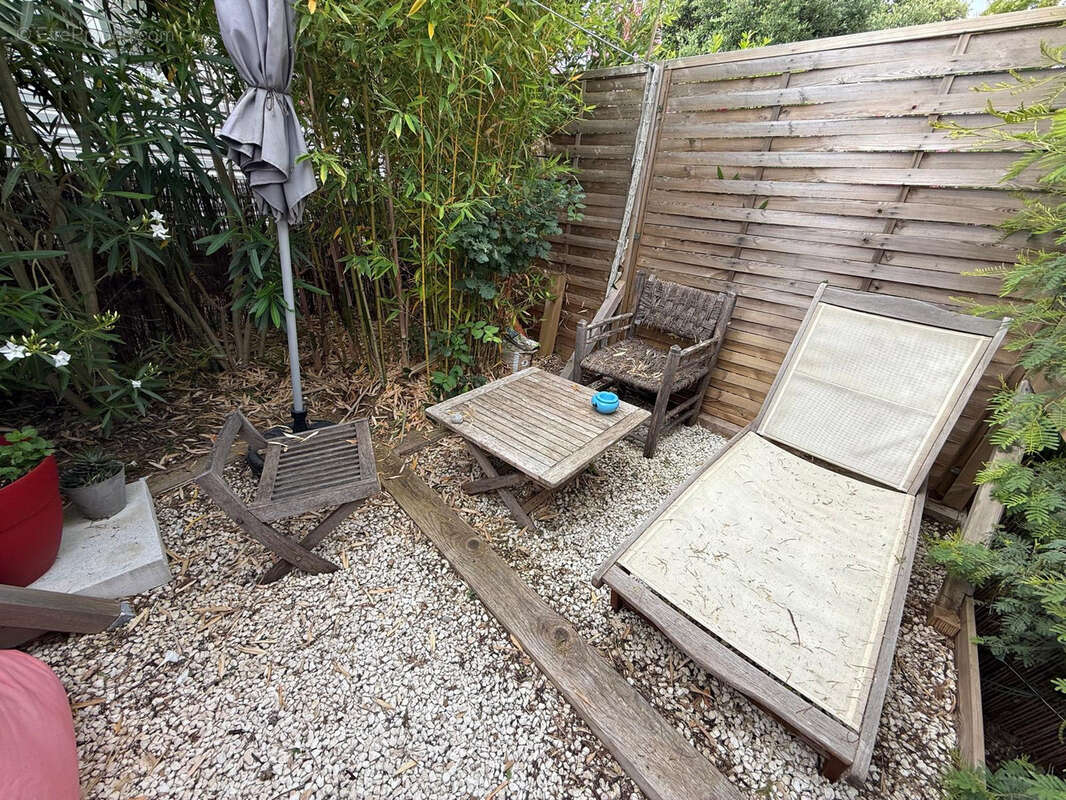 Appartement à COGOLIN