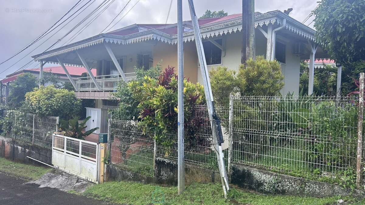 Maison à FORT-DE-FRANCE