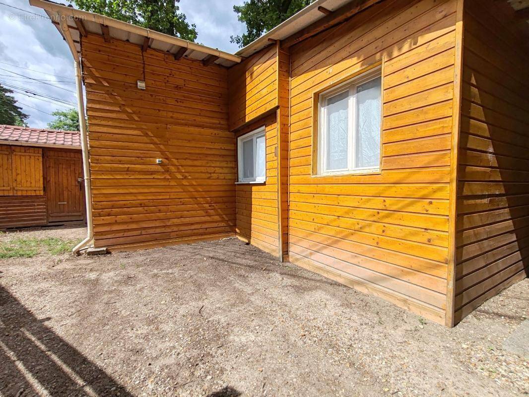 Maison à NARGIS