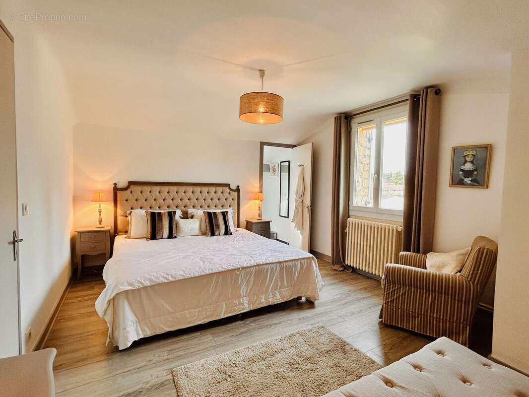 Maison à SARLAT-LA-CANEDA