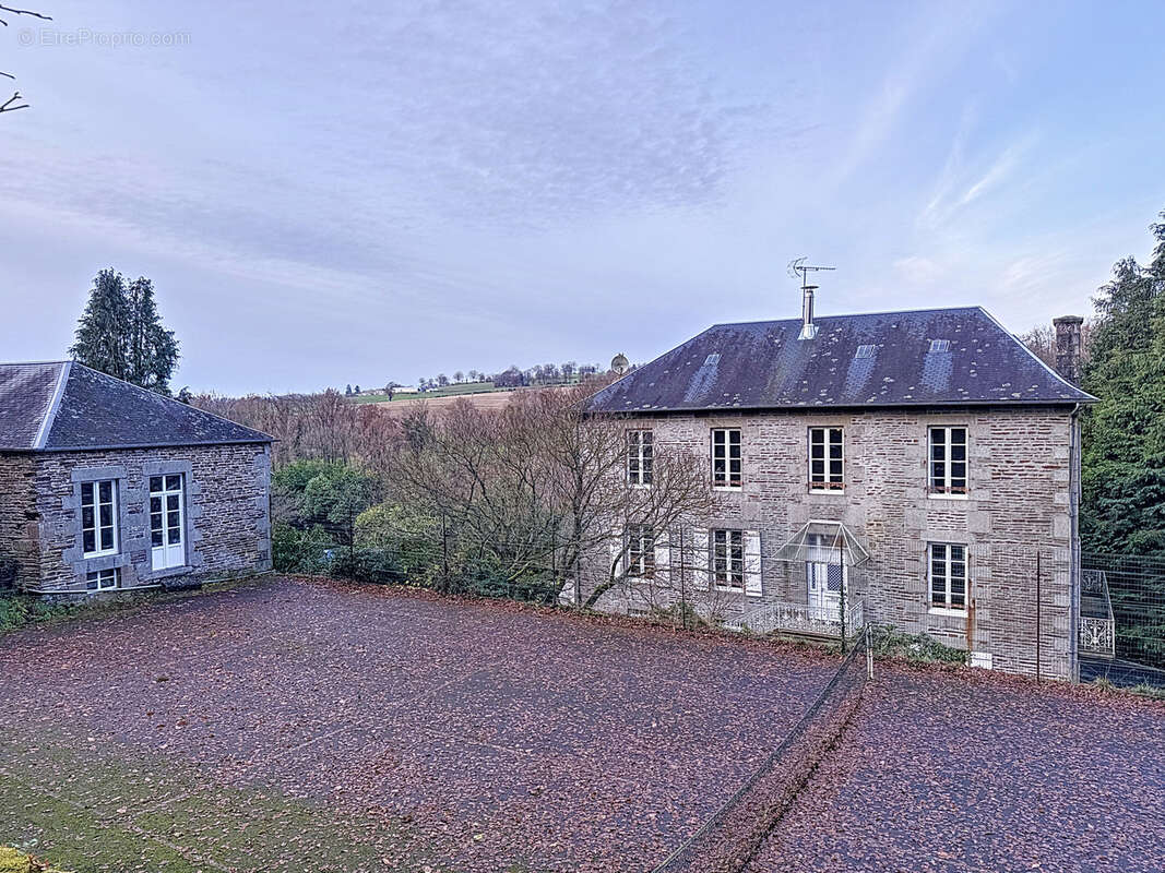 Maison à SOURDEVAL