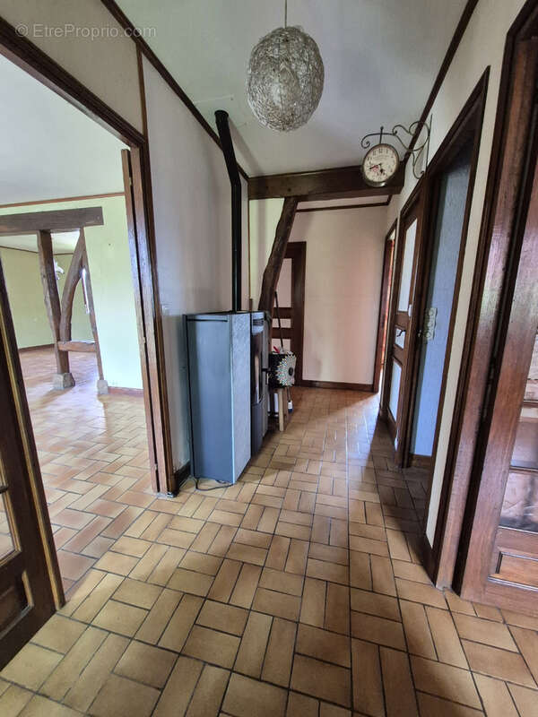 Maison à NEUFCHATEL-EN-BRAY