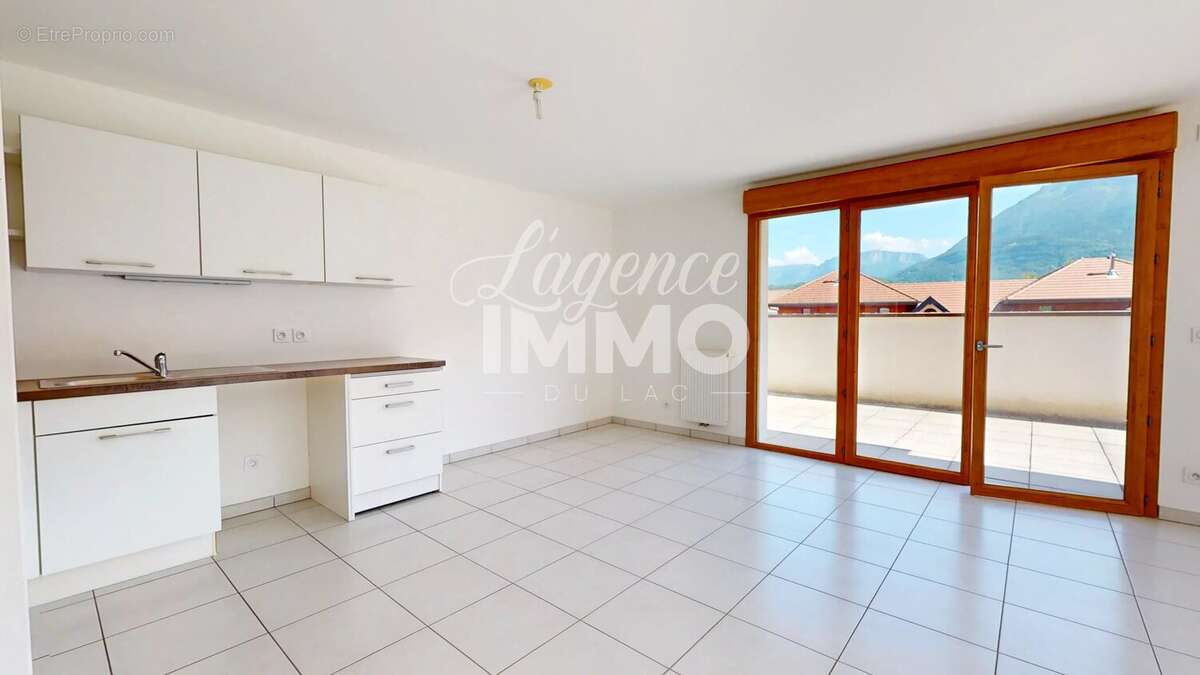 Appartement à DUINGT