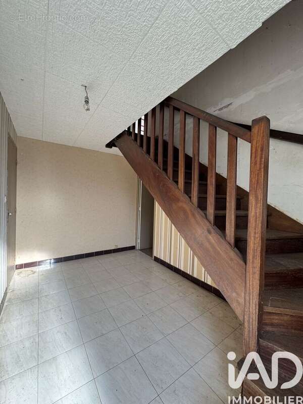 Photo 3 - Maison à REUILLY