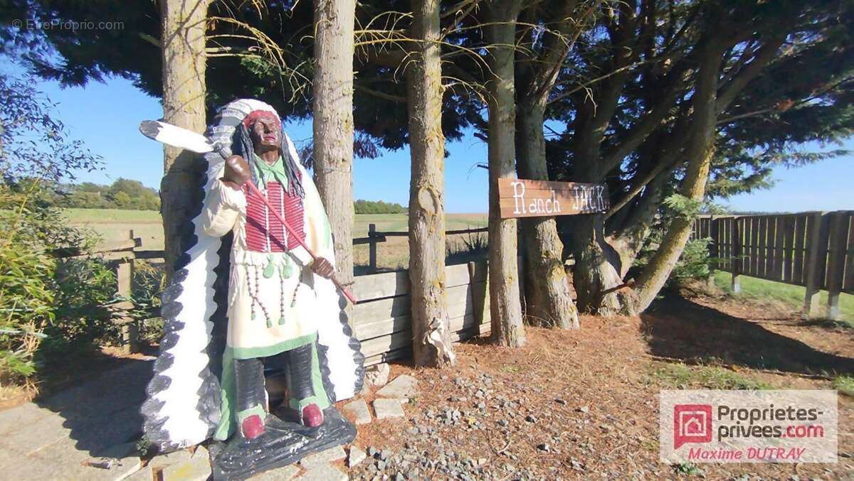 Maison à CHATEAU-RENAULT