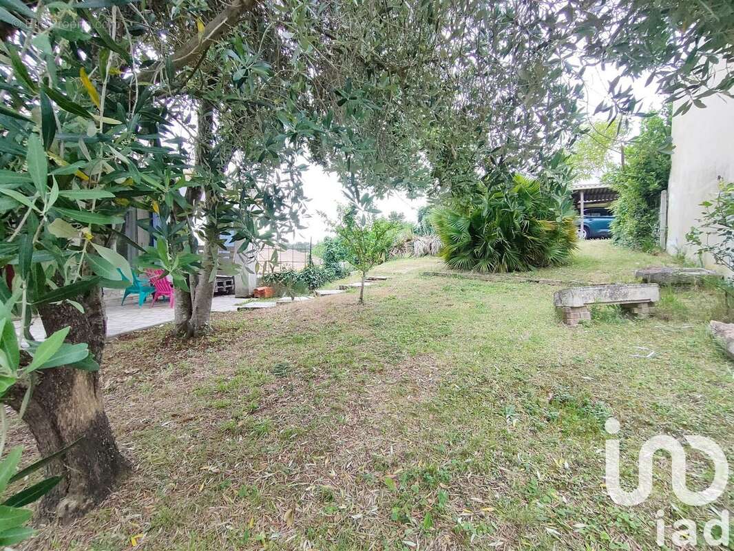 Photo 2 - Maison à SAINT-GEORGES-DE-DIDONNE