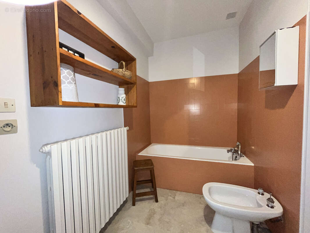 Maison à MAUVEZIN