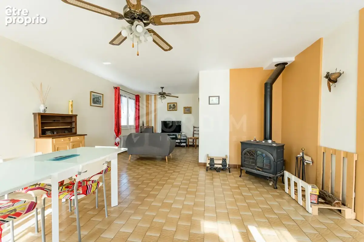 Maison commune d'Auxerre 5 pièce(s) 119m2 - photo 2