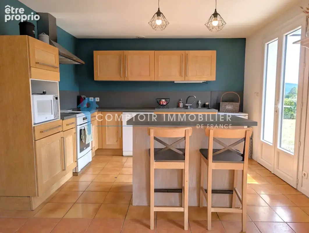 Dépt. 07 - A VENDRE à VALLON PONT D'arc - Villa de 120 m2 - Parcelle de 1600 m2 constructible. - photo 2