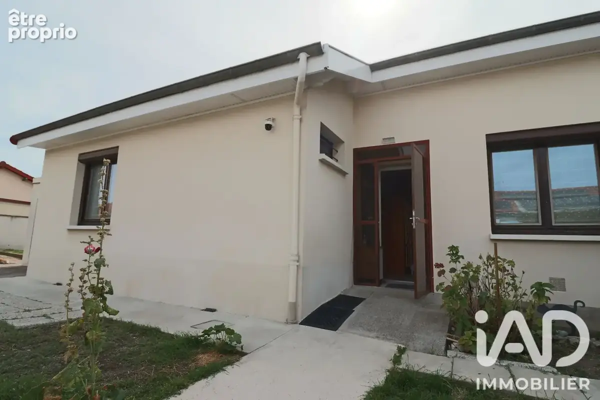 Photo 1 - Maison à COURNON-D'AUVERGNE