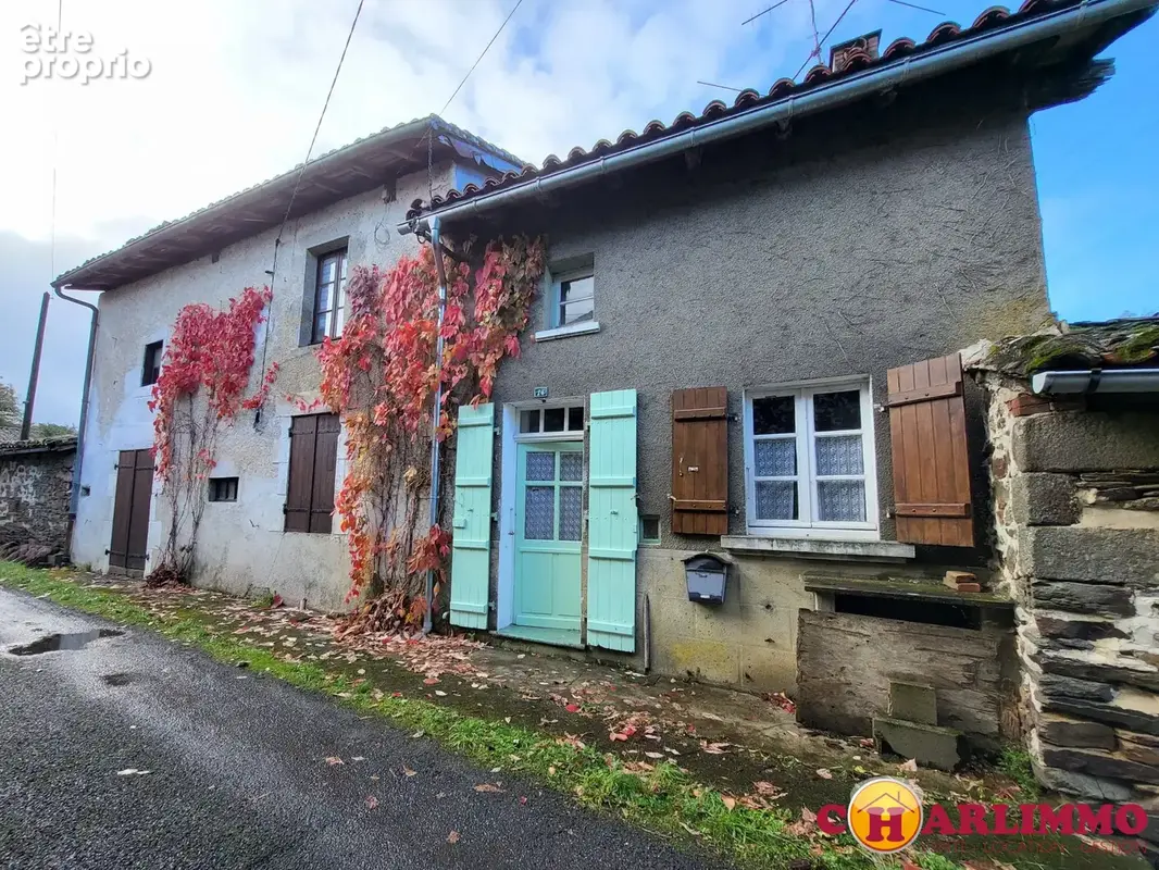 Maison 168 m² à Saint-Christophe  - photo 2