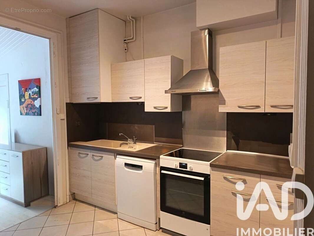 Photo 2 - Maison à COUTRAS