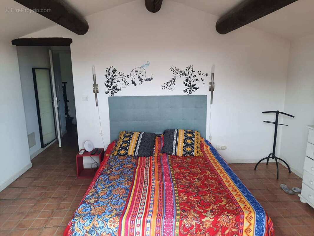 Maison à L&#039;ISLE-SUR-LA-SORGUE