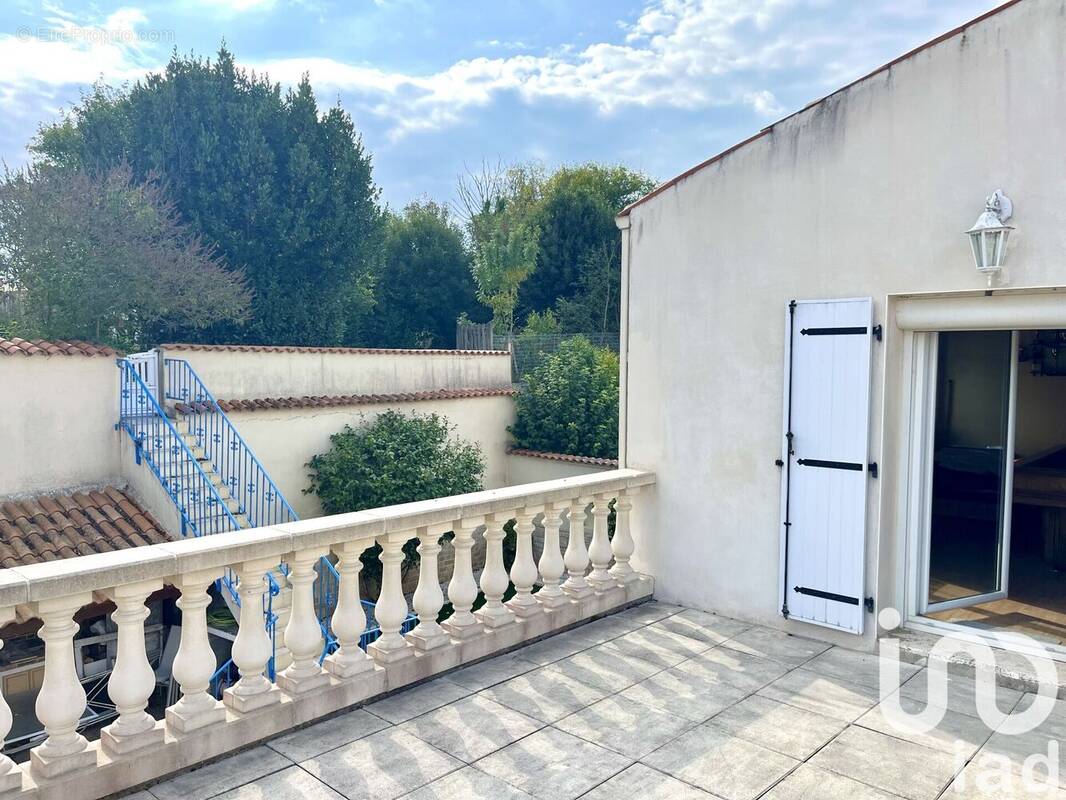 Photo 1 - Maison à ESNANDES