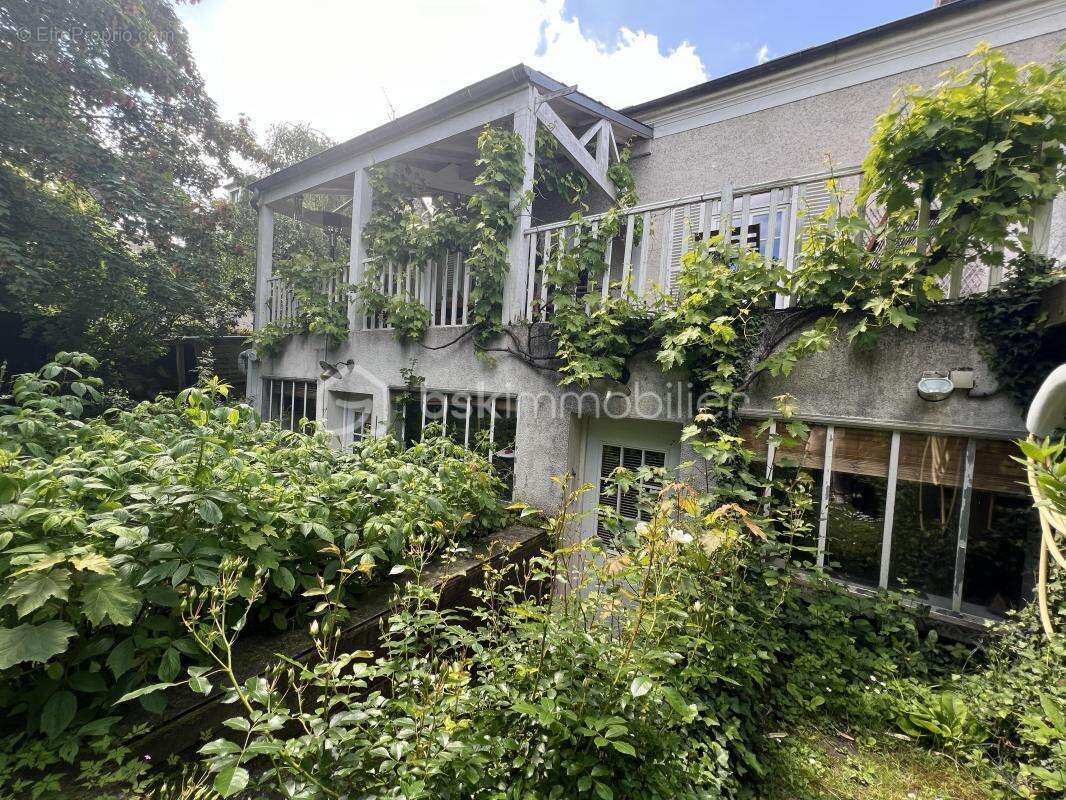 Maison à MONTFORT-L'AMAURY