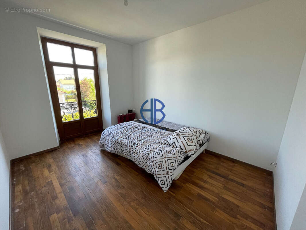 Maison à LES ABRETS