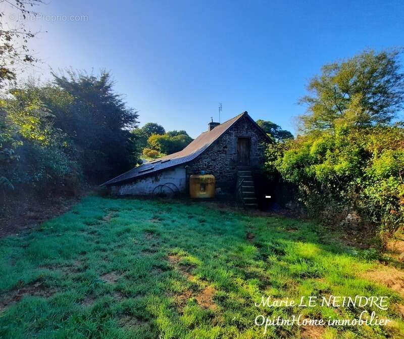 Maison à KERGRIST-MOELOU
