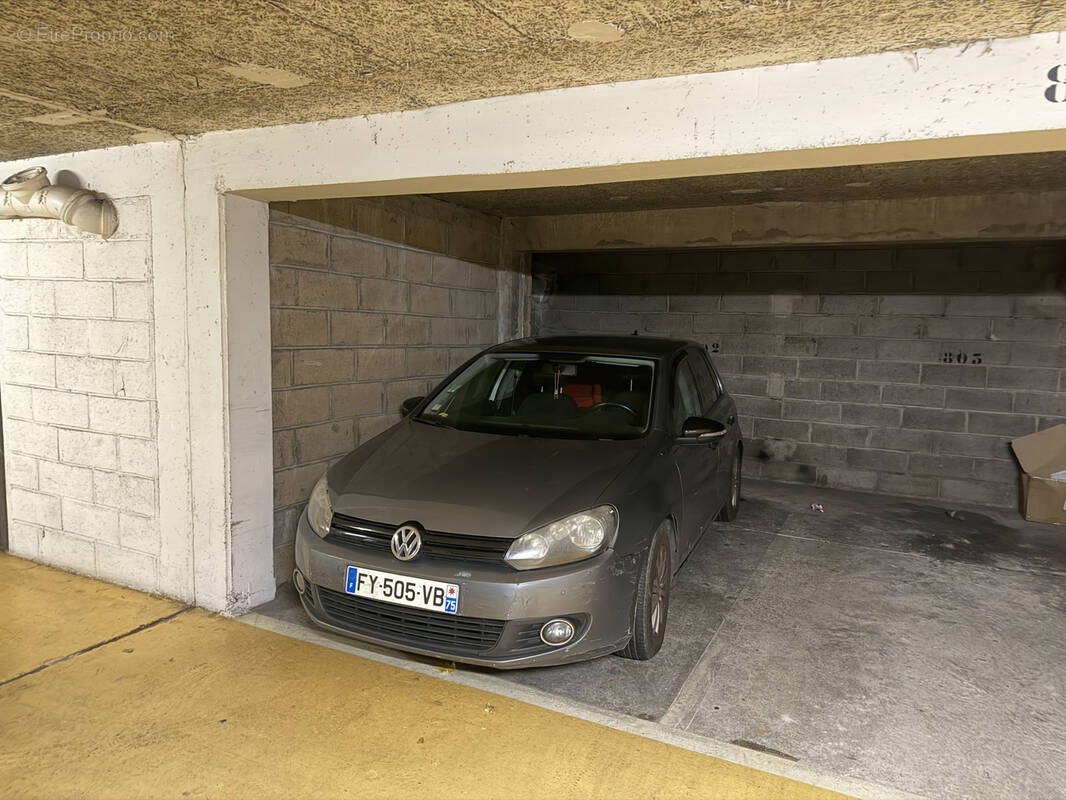Parking à PUTEAUX