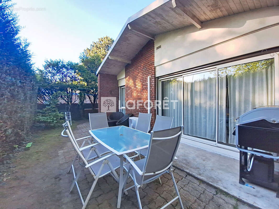 Maison à VERNEUIL-SUR-SEINE