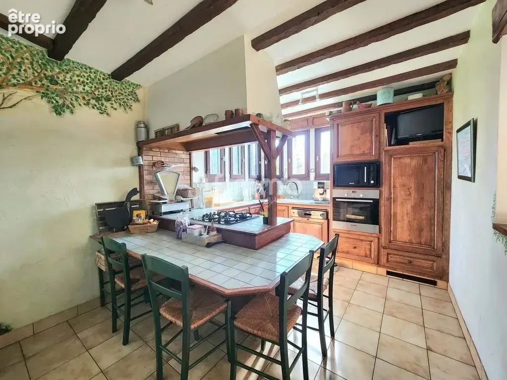 Maison traditionnelle avec étang - photo 4