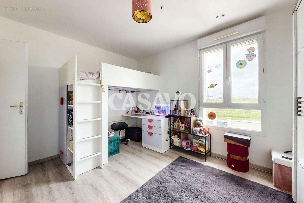 Vente Maison 5 pièces de 122m² - 77124 Villenoy - photo 7