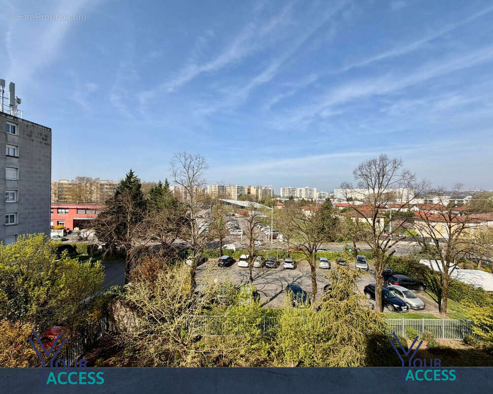 Appartement à VAULX-EN-VELIN