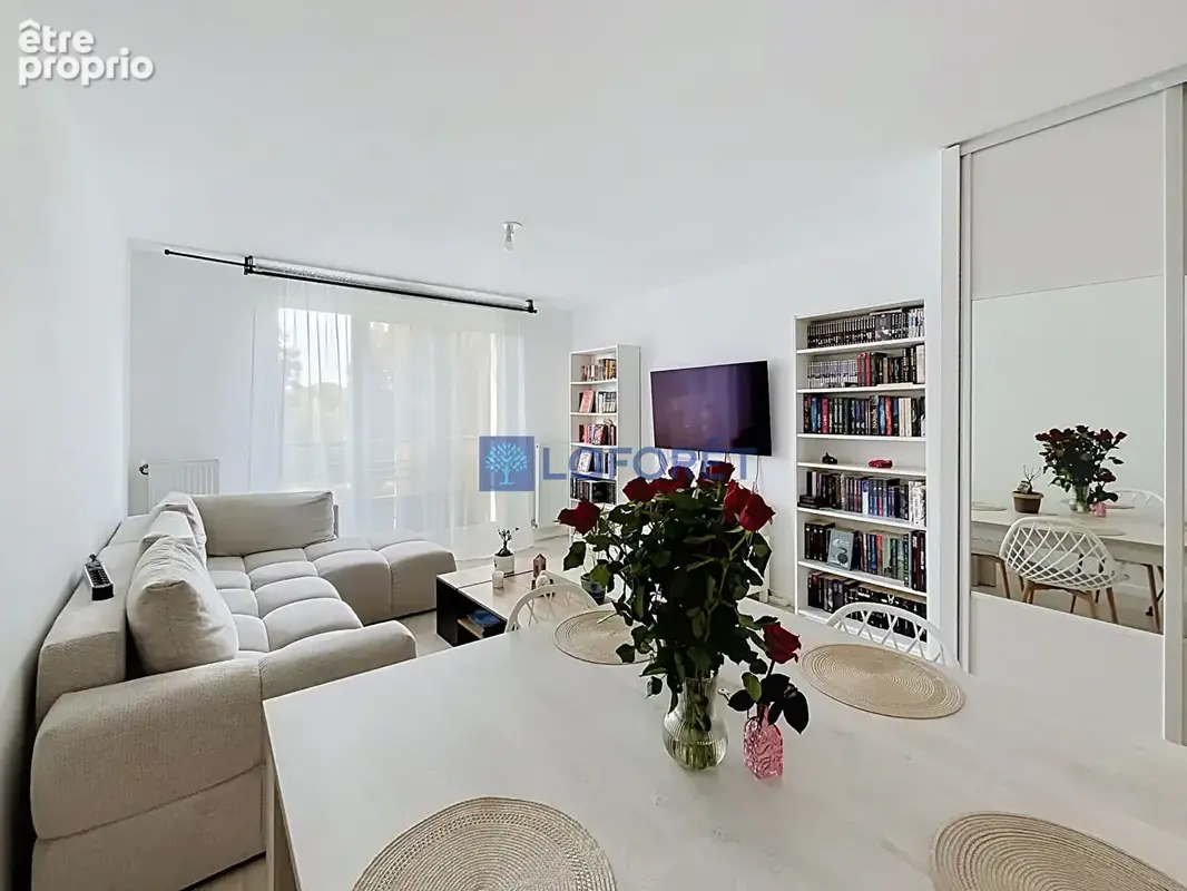 Appartement en duplex de 3 pièces avec 2 chambres à Saint Pierre Du Perray - photo 3