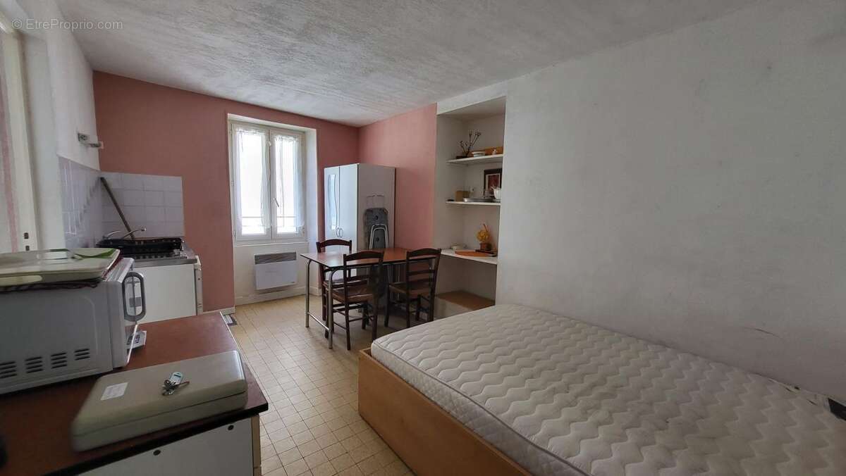 Appartement à AUBENAS