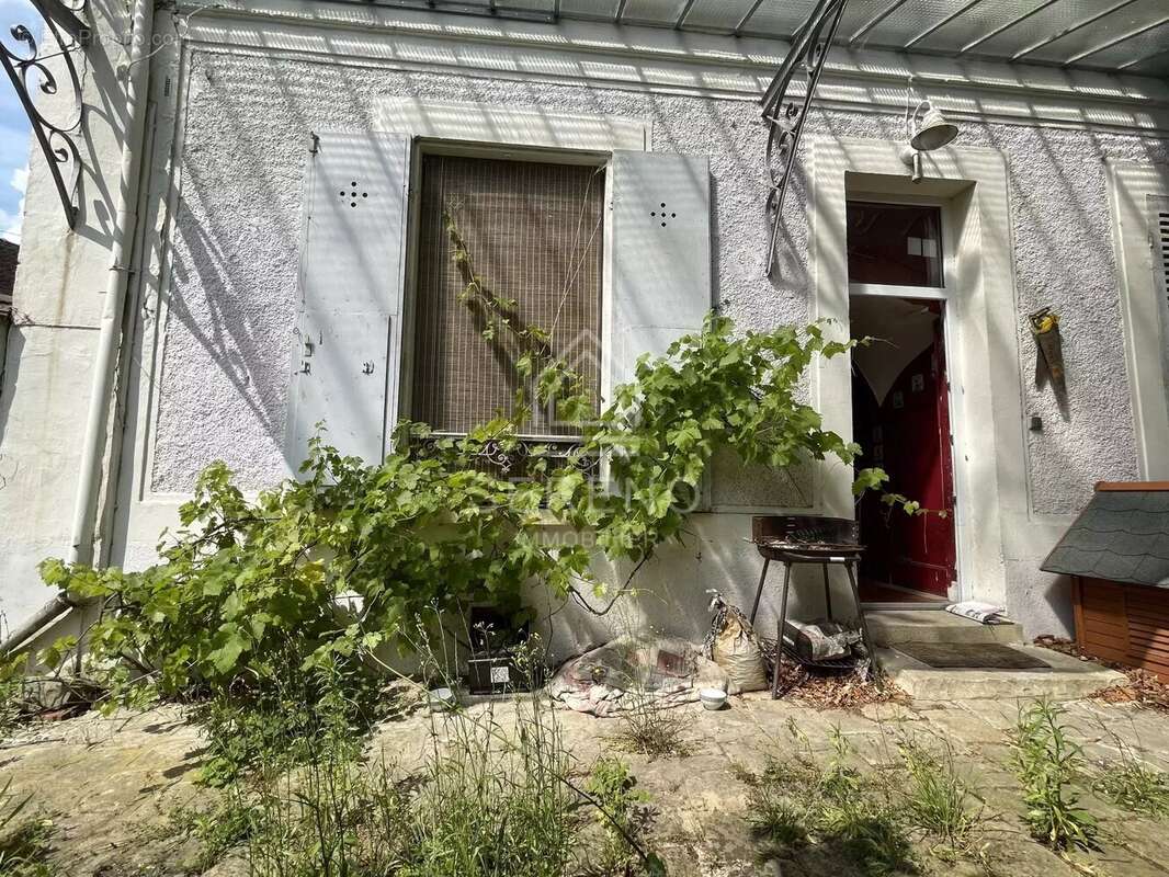 Maison à MORET-SUR-LOING
