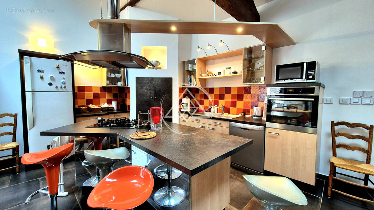 Maison à ROMANS-SUR-ISERE